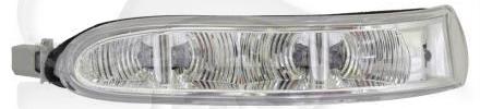 FEU DE RETRO D BLANC LED Pour MERCEDES CLASSE CLK - W 209 - ME190 05/02→