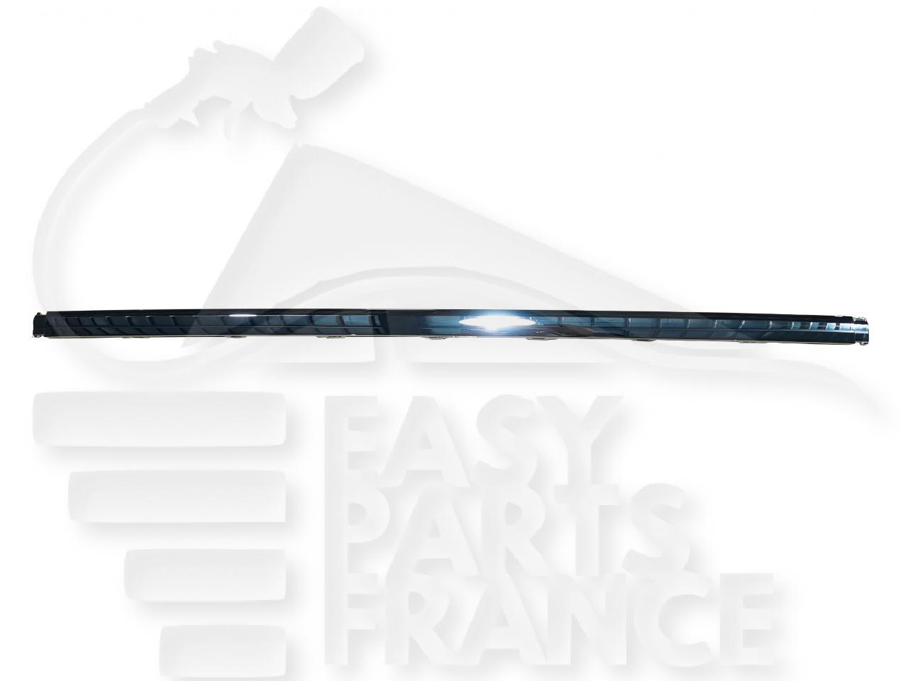 MOULURE CENTRALE DE PC AR CHROMEE Pour VOLKSWAGEN ARTEON - VO240 01/17→
